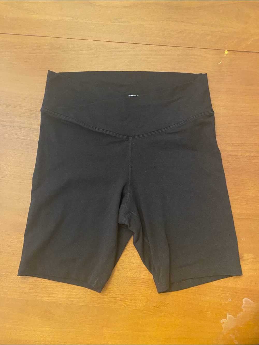 Old Navy Black High-Rise Bike Shorts w crossover waistband